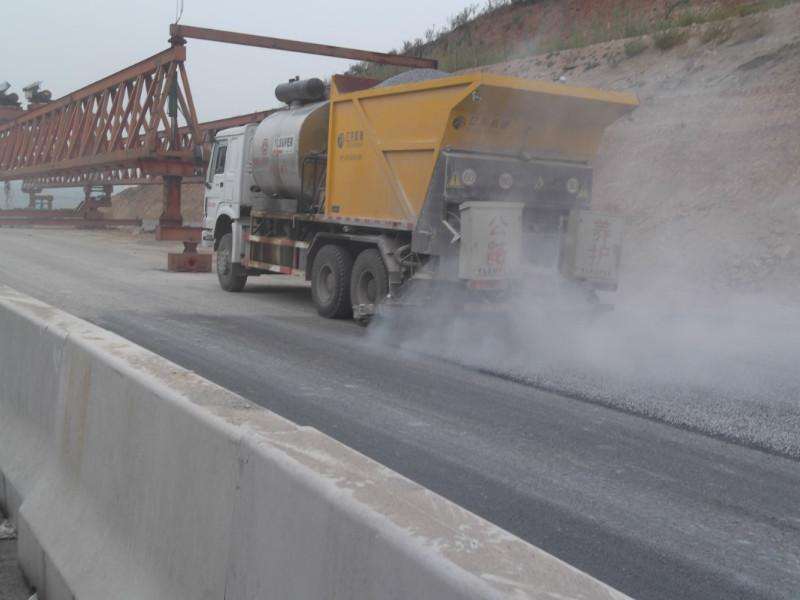 橡膠瀝青纖維封層